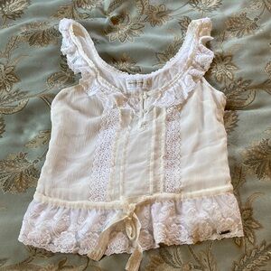 Abercrombie & Fitch WomenXS Cream and White Lace Embroidered Tank Top Romantic